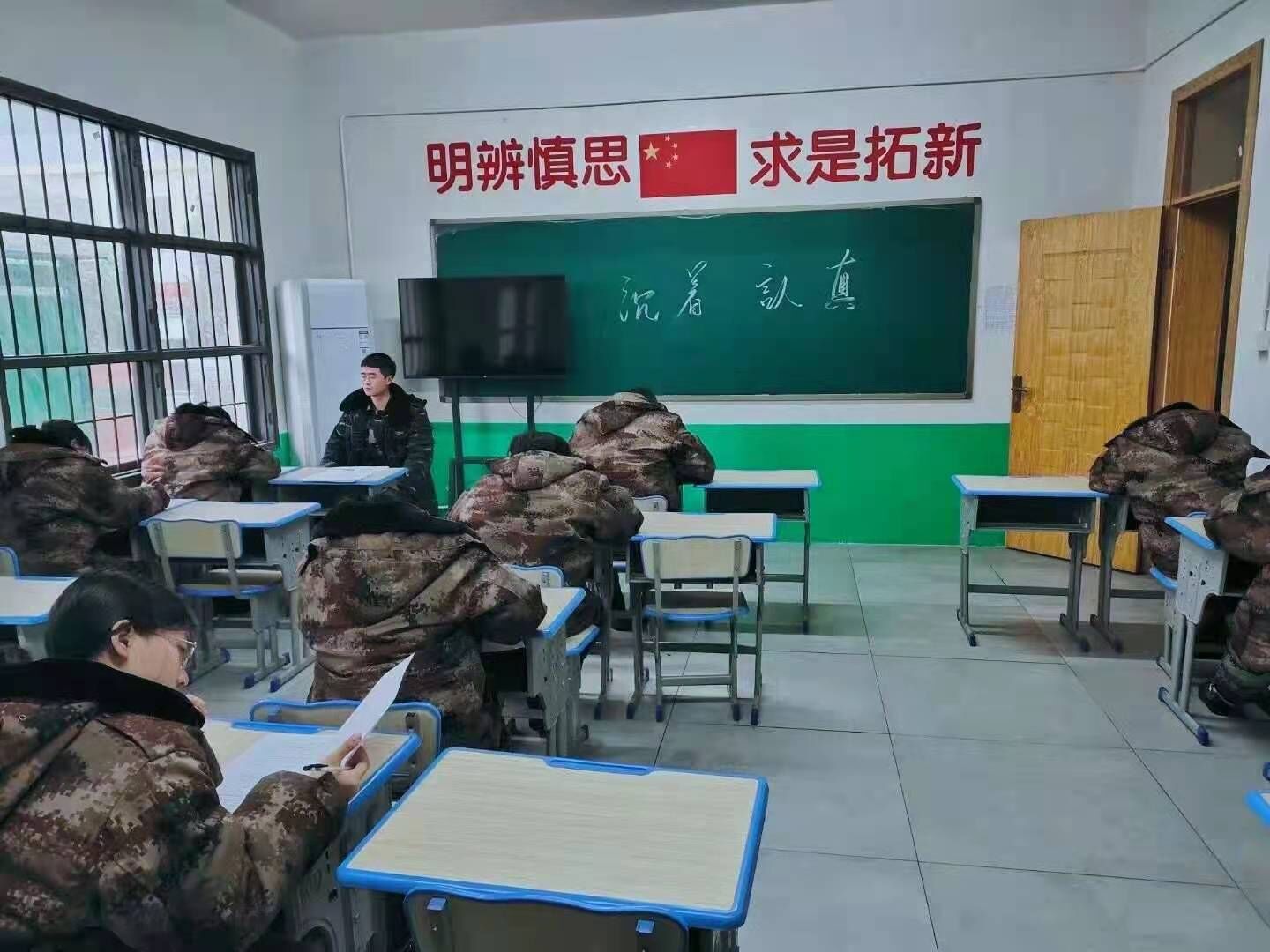 正苗特训学校文化课考试现场(图1)