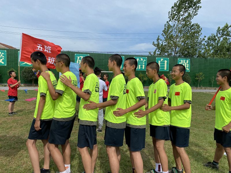 2-210P9161R3L7.jpg