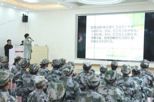 孩子为何格外虚荣？孩子虚荣，家长应该怎么教育？(图1)